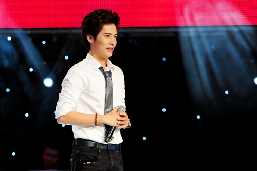 Giong hat Viet 2013 khoi dau voi \