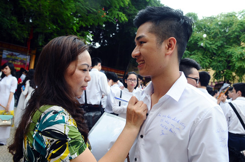 Mua he mua cua chia tay tuoi hoc tro