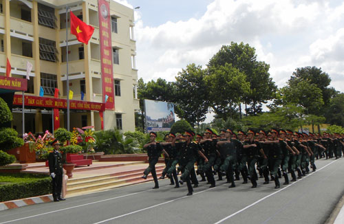 Ty le choi truong Si Quan Cong Binh