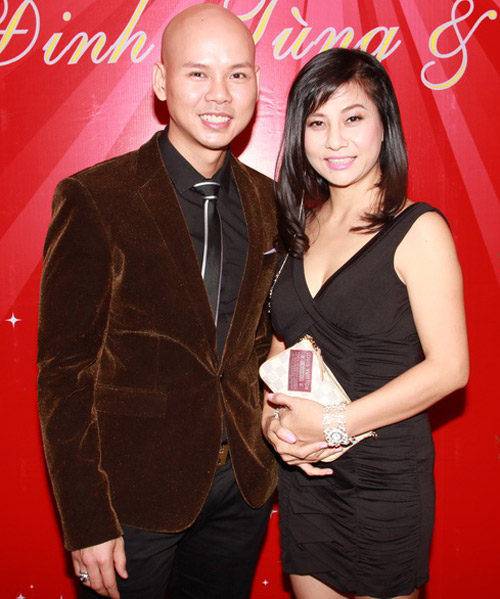 Phan Dinh Tung - Cat Phuong mo tiec mung giai a quan