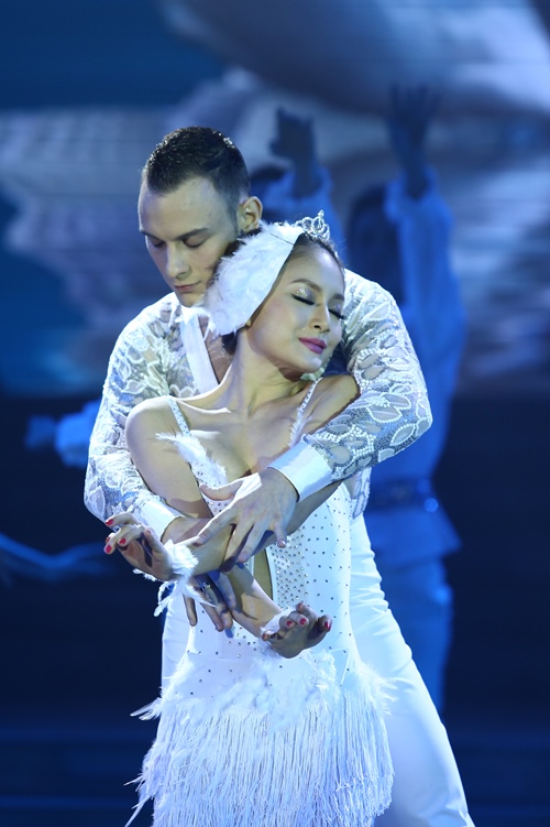 Yen Trang dang quang Buoc nhay hoan vu 2013