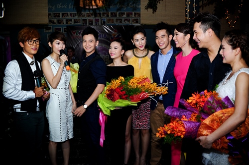 Ro bang chung Yen Trang va ban nhay dang hen ho