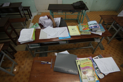 Sat ki thi tot nghiep hoc sinh lop 12 \