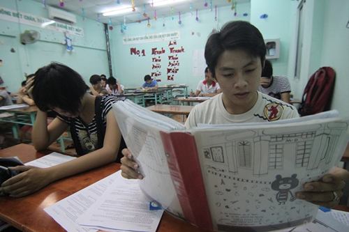 Sat ki thi tot nghiep hoc sinh lop 12 \