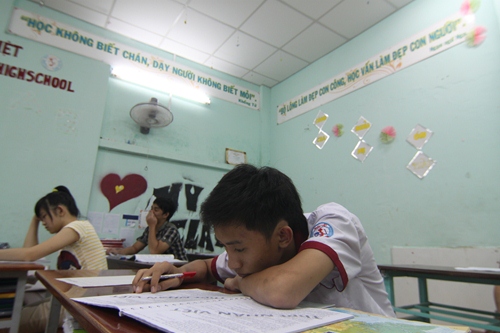 Sat ki thi tot nghiep hoc sinh lop 12 \