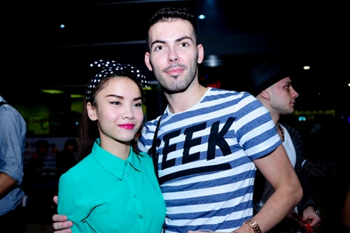 Buoi chia tay day nuoc mat cua sao Buoc nhay hoan vu va ban nhay