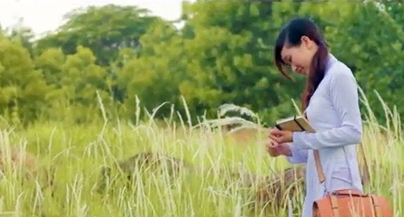 Xúc động chuyện tình yêu của cô gái câm 