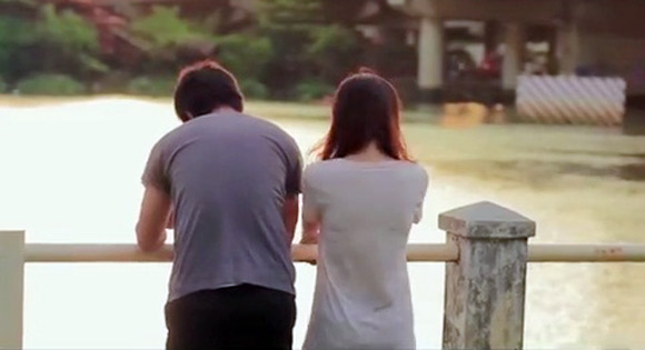 Xúc động chuyện tình yêu của cô gái câm 
