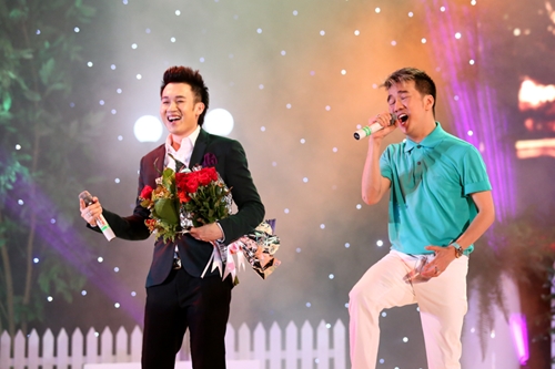 Lam Chi Khanh - Nguoi tinh dep nhat cua Mr Dam tren san khau