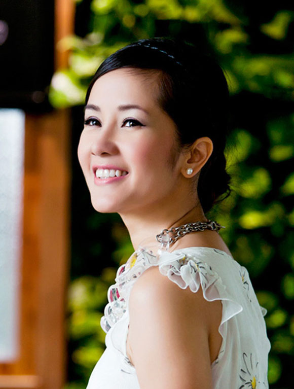  Hồng Nhung Đầu tư hàng hiệu không thể bằng Hà Hồ và Thu Minh
