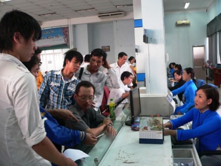 Thi sinh du thi dai hoc nam 2013 se duoc giam 10% gia ve tau