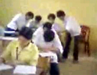 Diem lai nhung vu tieu cuc trong thi cu gay nhuc nhoi