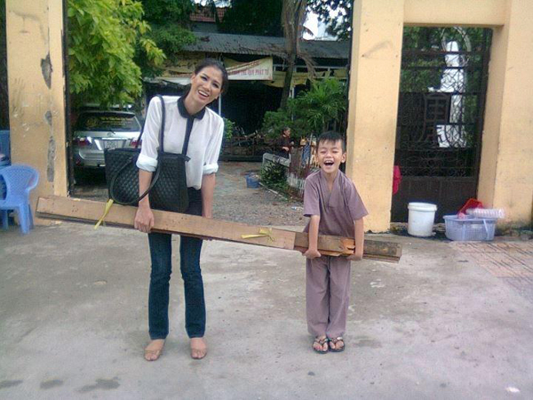 10 anh hot trong ngay tren Facebook ngay 18/6/2013