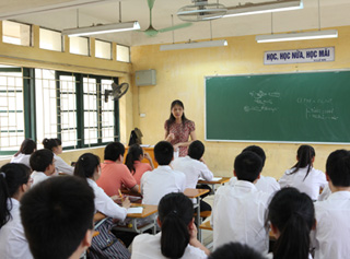 Ha Noi ban hanh quy dinh moi ve khung phi day them, hoc them