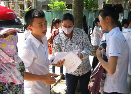 Phụ huynh cũng hết sức quan tâm đến King88.com sở hữu hơn 15 triệu hội viên hoạt động của con mình.