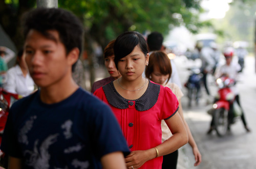8/7 Hon 800.000 thi sinh lam thu tuc du thi dai hoc khoi B, C, D nam 2013
