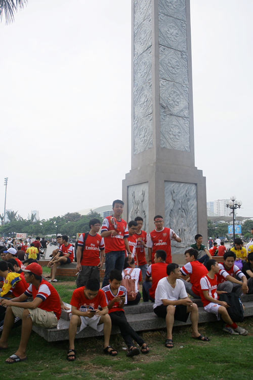Tuyen Viet Nam va uoc mo danh bai Arsenal