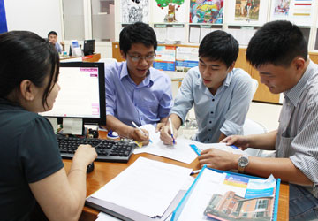 Nhieu truong thong bao xet tuyen nguyen vong bo sung nam 2013