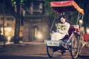 Điều gì xảy ra nếu Bà Tưng vào showbiz?