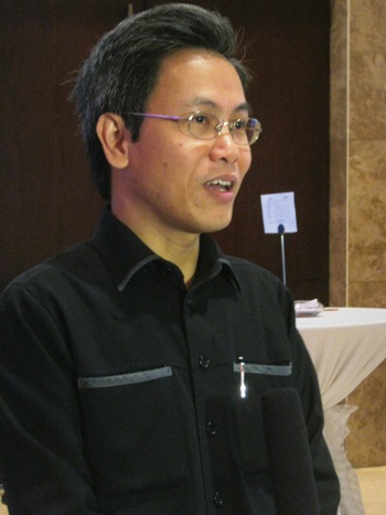 Ông Giản Tư Trung.