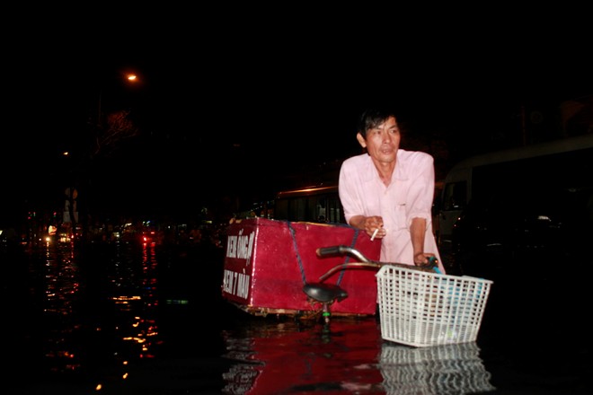 Mua lon, Sai Gon ngap trong \
