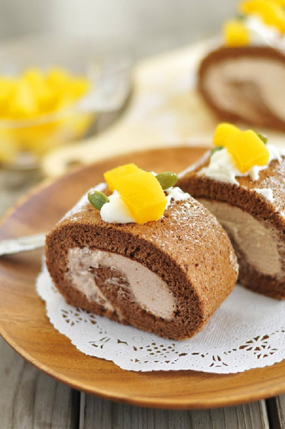 Thơm mềm hấp dẫn món bánh cuộn chocolate