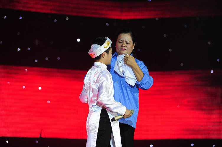Nhung khoanh khac dep trong dem chung ket Giong hat viet nhi 2013