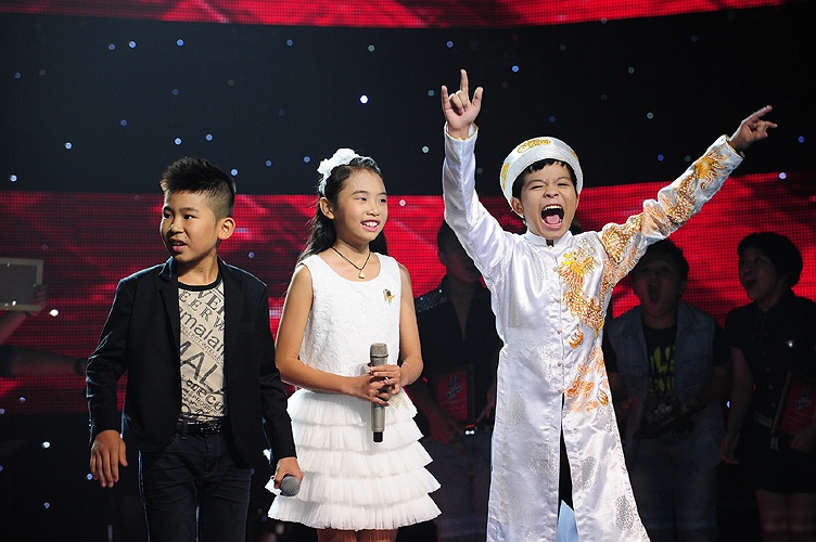 Nhung khoanh khac dep trong dem chung ket Giong hat viet nhi 2013