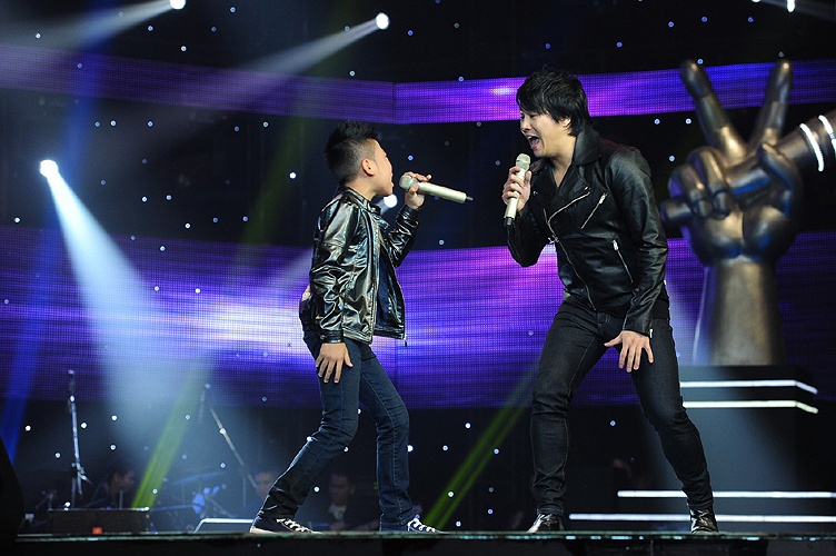 Nhung khoanh khac dep trong dem chung ket Giong hat viet nhi 2013