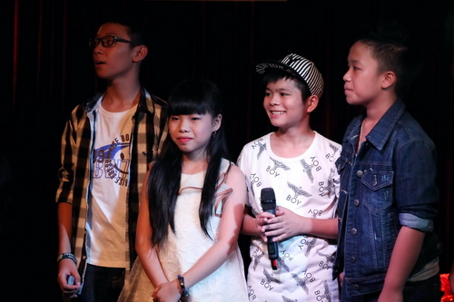Thi sinh Giong hat viet nhi \