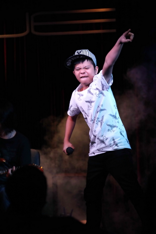Thi sinh Giong hat viet nhi \