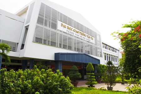 Cong bo diem chuan NV2 Dai Hoc Giao Thong Van Tai TPHCM