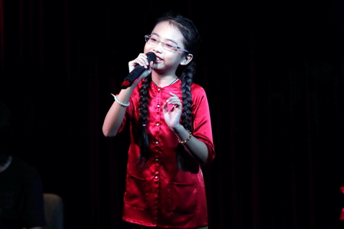 Con sot Phuong My Chi van chua ha nhiet