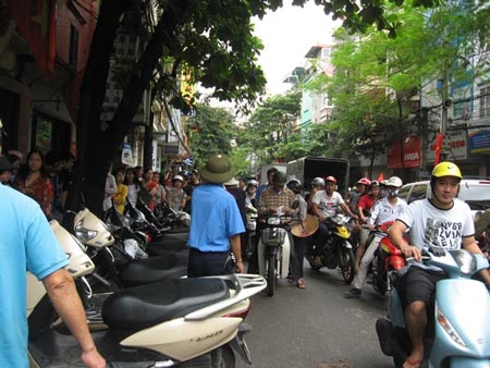 bánh Trung thu, xếp hàng