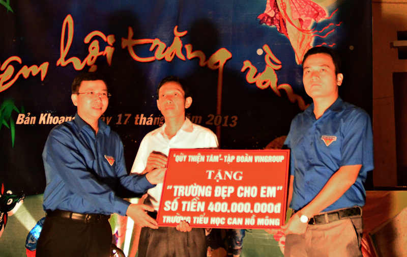 Hanh phuc don trang ram noi lu quet