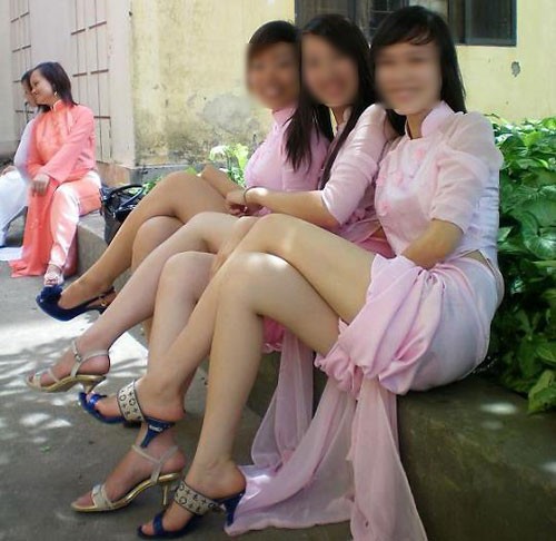 Nu sinh \