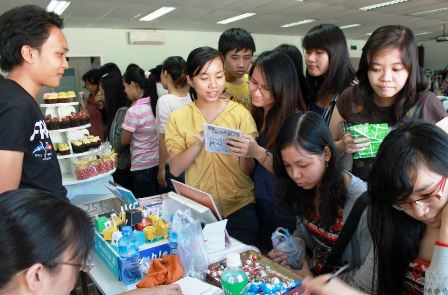 Chon sai nghe: Phai lam sao?