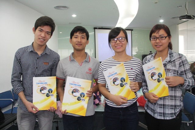 Bốn gương mặt thủ khoa tại buổi giao lưu