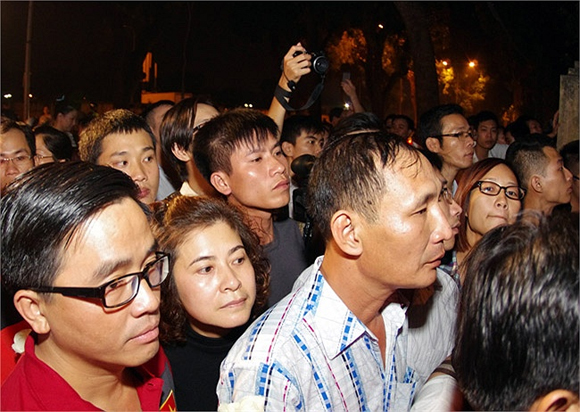 U19 Viet Nam thanh kinh den vieng Dai tuong Vo Nguyen Giap