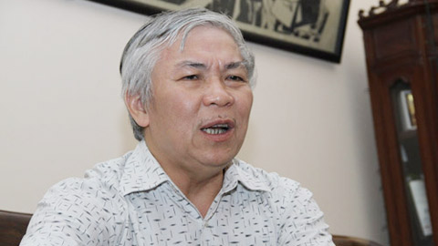 Ba Tung, Ngoc Trinh duoc dua vao de thi nha giao noi gi?