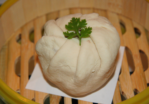 banh-bao-3-7284-1379218558.jpg
