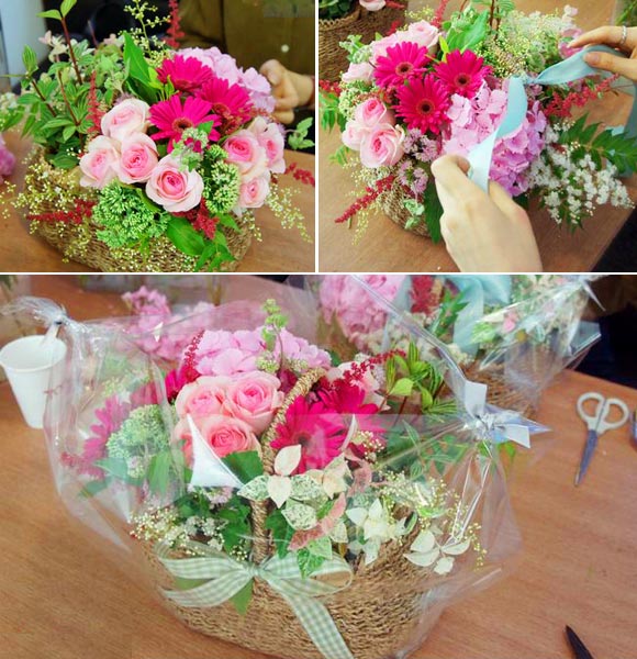 Cắm giỏ hoa với sắc hồng lãng mạn