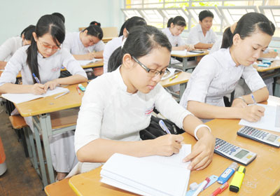 Thi tot nghiep THPT 8 mon de xet tuyen dai hoc