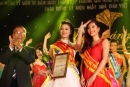 Nữ sinh ĐH sư phạm 2 đăng quang cuộc thi \