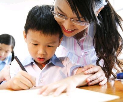 Chuyen may rui cua sinh vien lam gia su