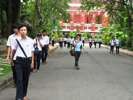 So GD&DT Thua Thien Hue cong bo 800 giai hoc sinh gioi 2013