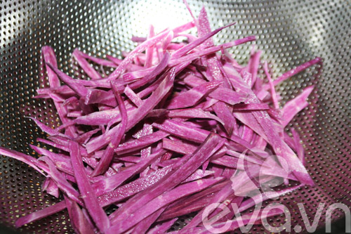 Se lạnh làm bánh khoai tím rán ăn chơi! - 4