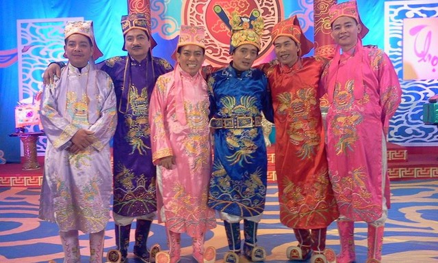 Lộ hình ảnh tập luyện đầu tiên của Táo quân 2014