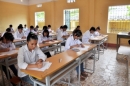 Giáo viên bắt học sinh lớp 8 thi hộ lớp 9 bị kỷ luật