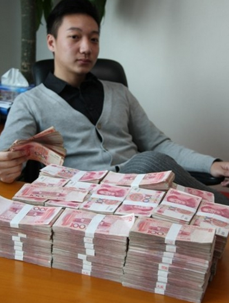 chàng trai, tiền tỷ, tuyển bạn gái, ăn Tết